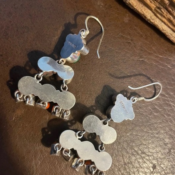 Sterling Silver Malachite & Coral earrings - Picture 5 of 7